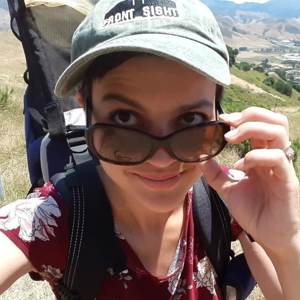 Meet your Posher, Danielle